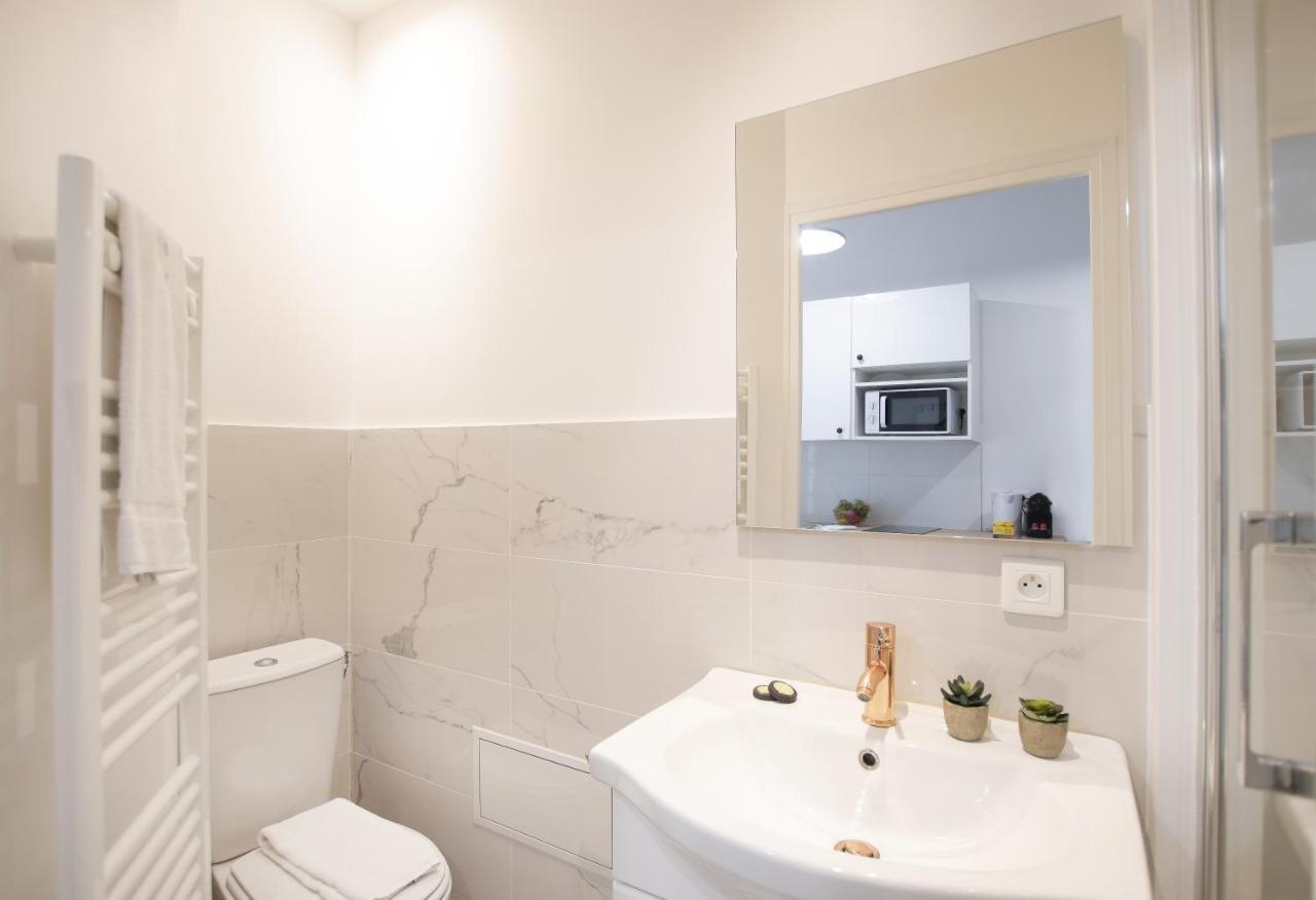 Great Studio Near The Eiffel Tower باريس المظهر الخارجي الصورة