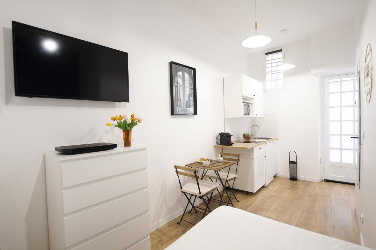 Great Studio Near The Eiffel Tower باريس المظهر الخارجي الصورة